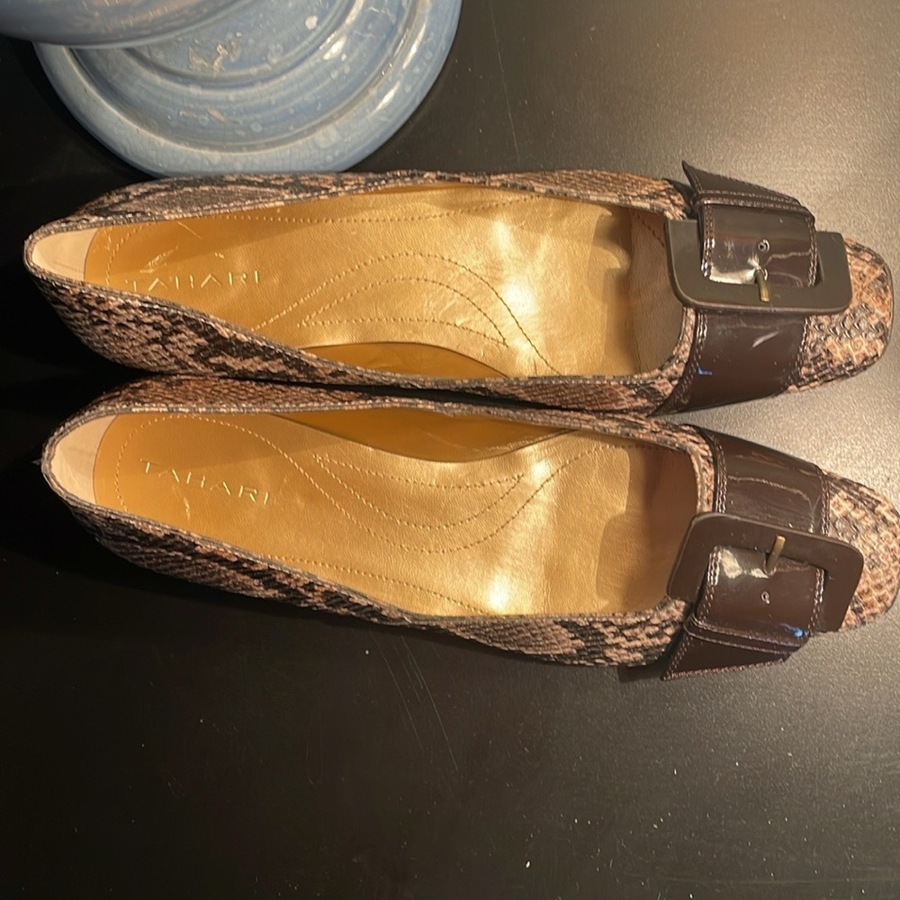 Tahari Brown Snakeskin Flats with patent leather Buckle Size 9M